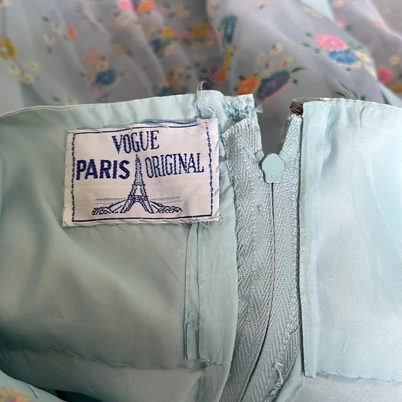 Vogue Paris Original Gown - Picture 8 of 9